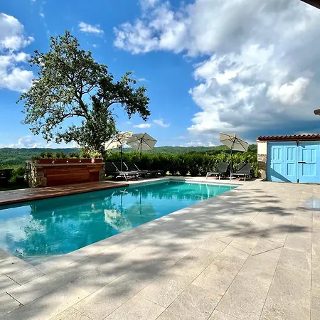 Franko Spacious House With A Pool