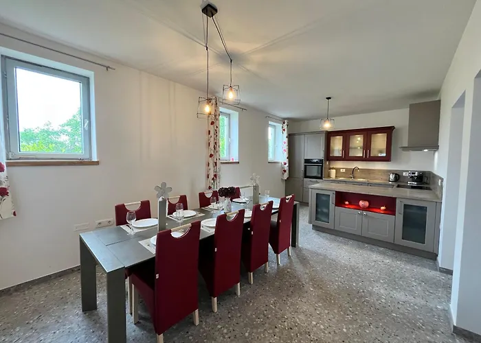 Franko Spacious House With A Pool