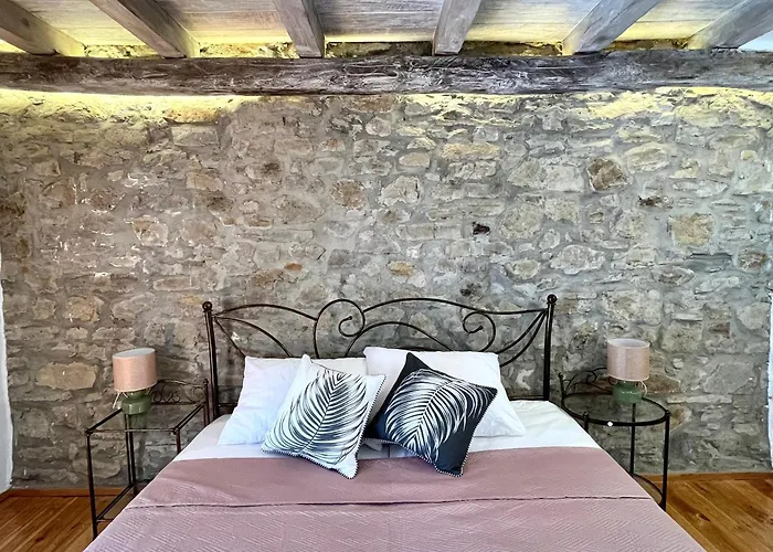 Casa vacanze Franko Spacious House With A Pool